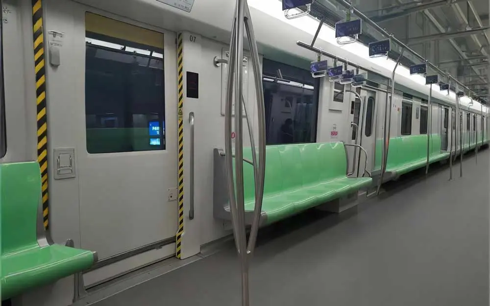 bus-metro-handrails-embossed