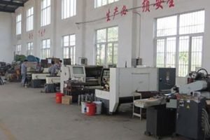 1-1Z3161536390-L